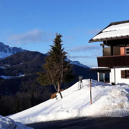 شقة On The Mountain Slope With Balcony